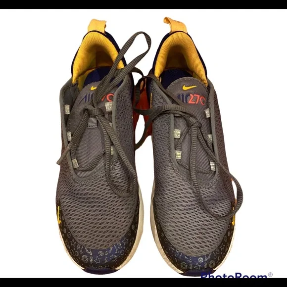 Nike Air Max 270 - Picture 3 of 6